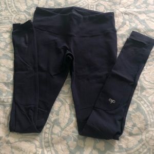 Alo Yoga Coast Legging